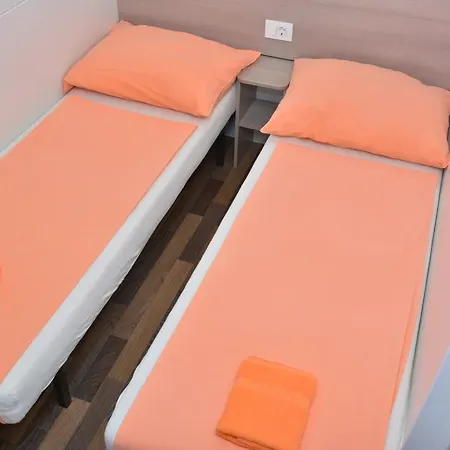 Camp Jure 3* Макарска