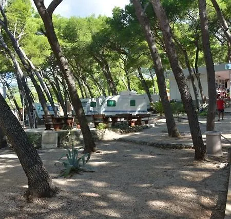 Camp Jure Макарска