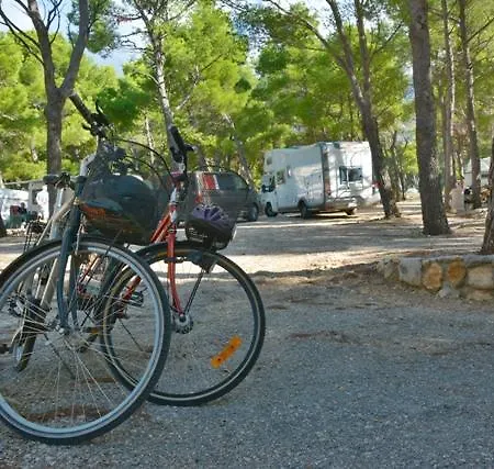 Camp Jure 3*