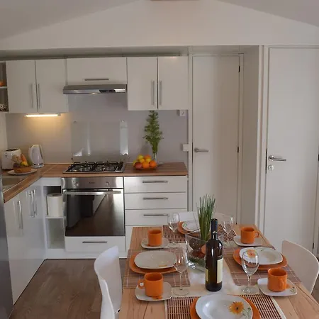 Camp Jure Parque de vacaciones 3*